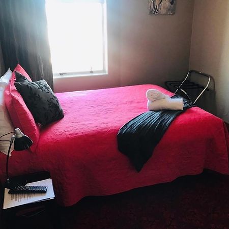 Otautau Hotel Eksteriør billede