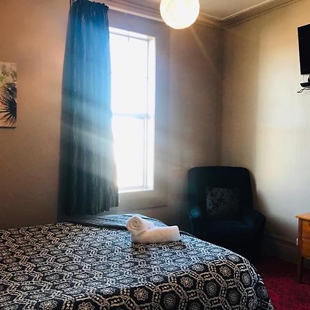 Otautau Hotel Eksteriør billede