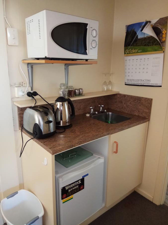 Otautau Hotel Eksteriør billede