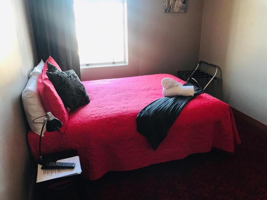 Otautau Hotel Eksteriør billede